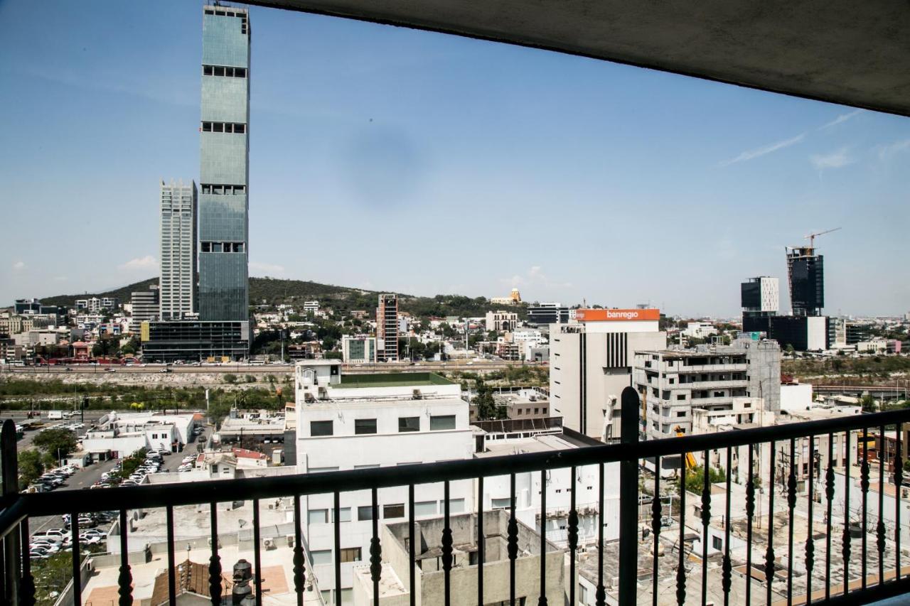 Booking Dioh Monterrey Eksteriør bilde